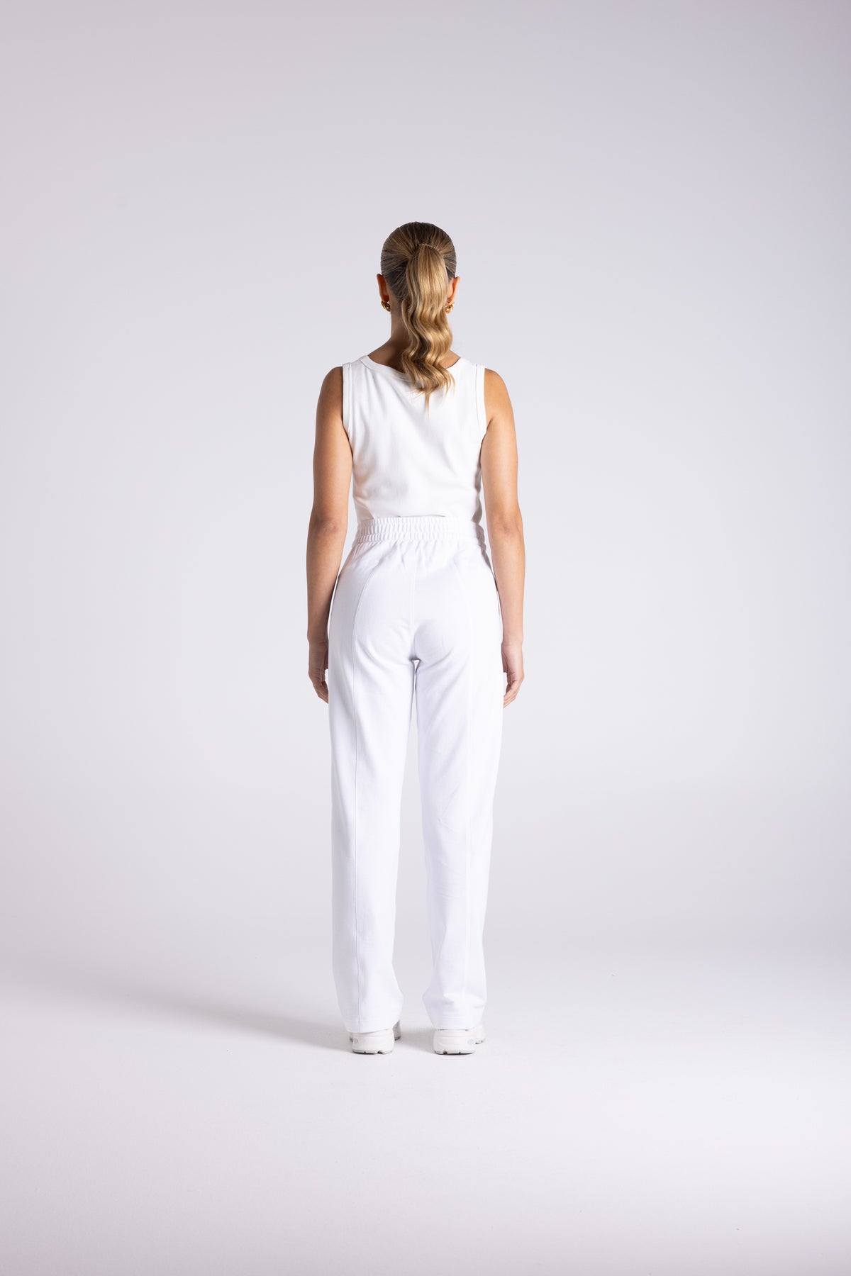 Two T's | Sweat Pant - White