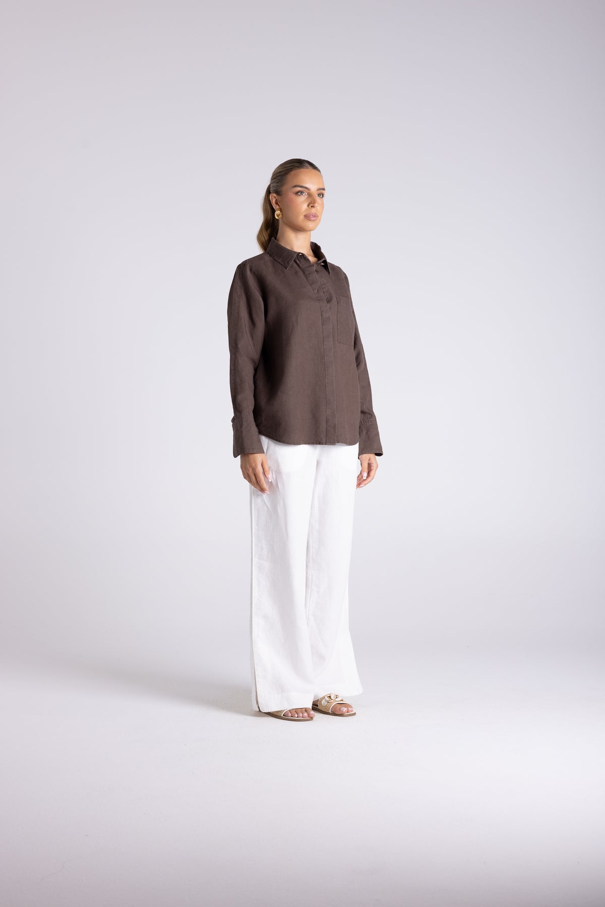Two T's | Sofia Shirt with Gold Button - Chestnut