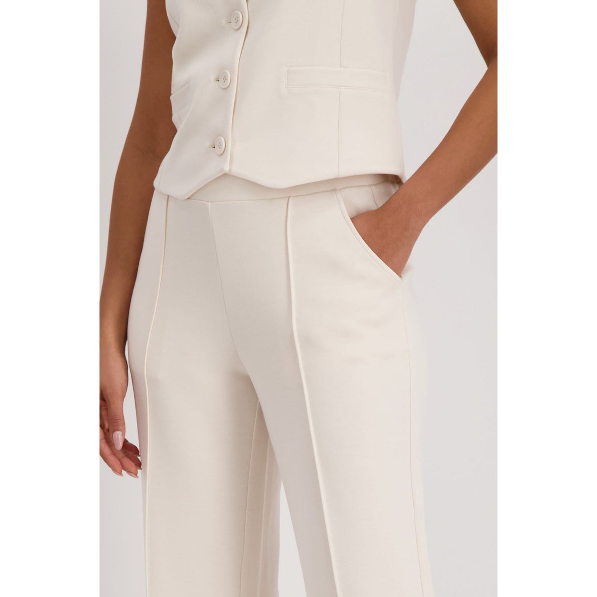 MONARI | STRAIGHT TROUSER