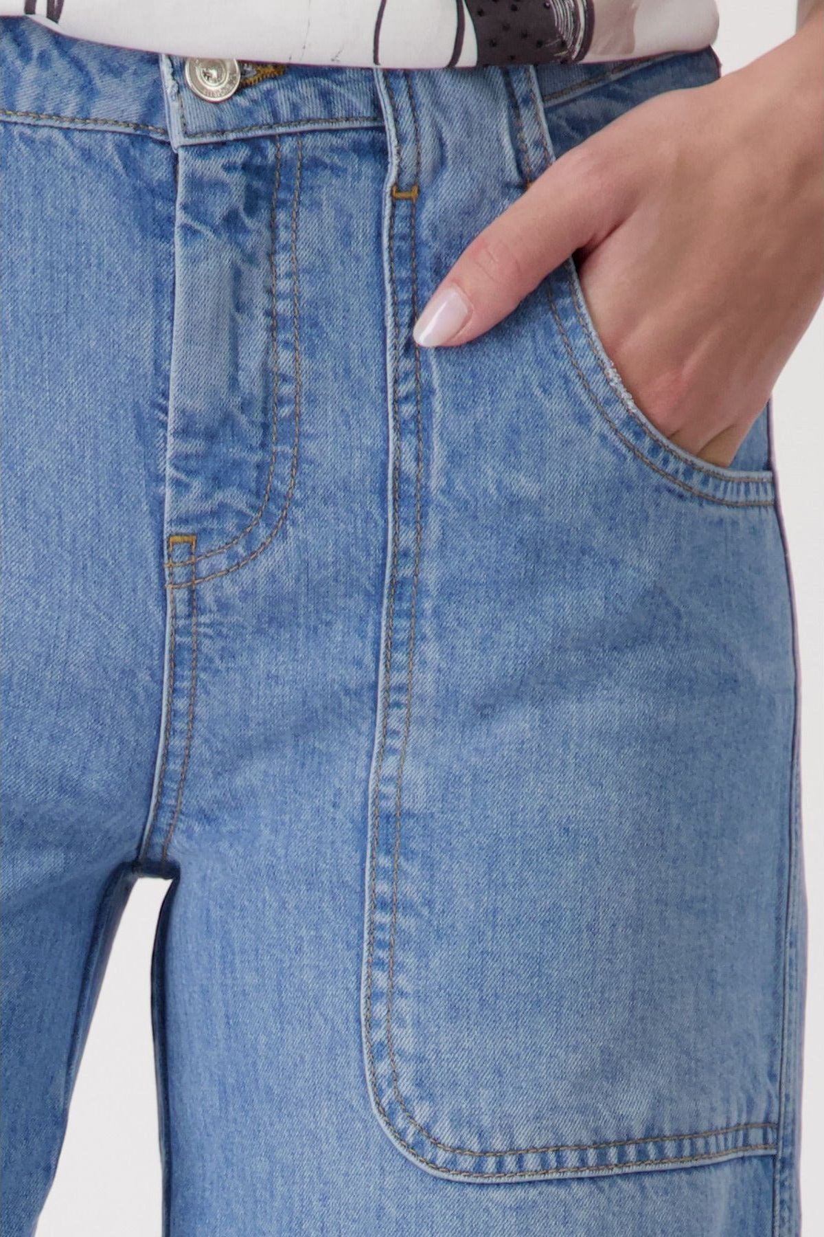 MONARI | STRAIGHT 7/8 JEAN