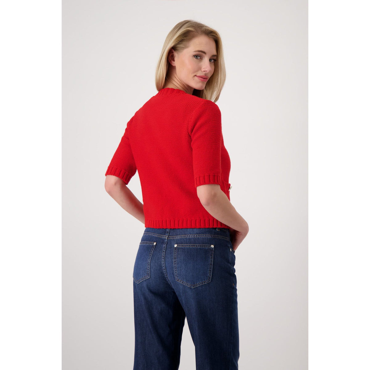 MONARI | RED KNIT
