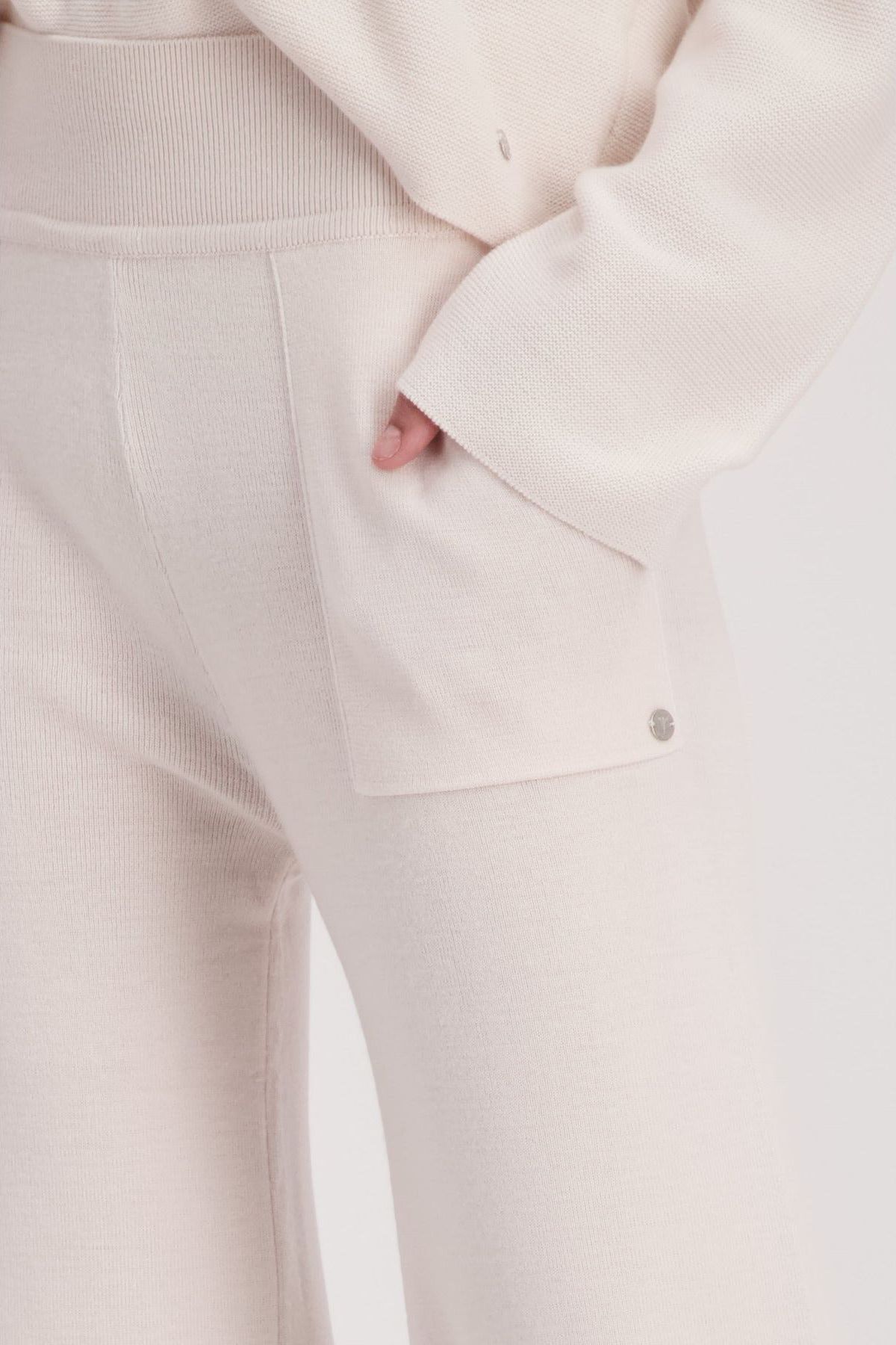 MONARI | Knit Pant