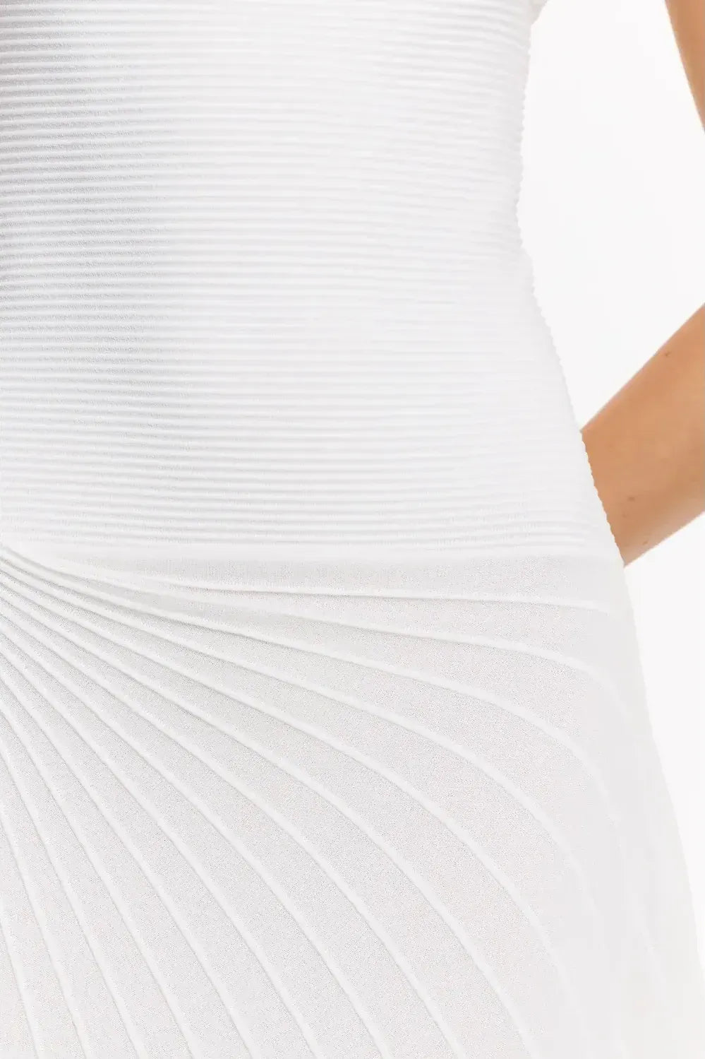 SIGNIFICANT OTHER | NESSA MAXI DRESS