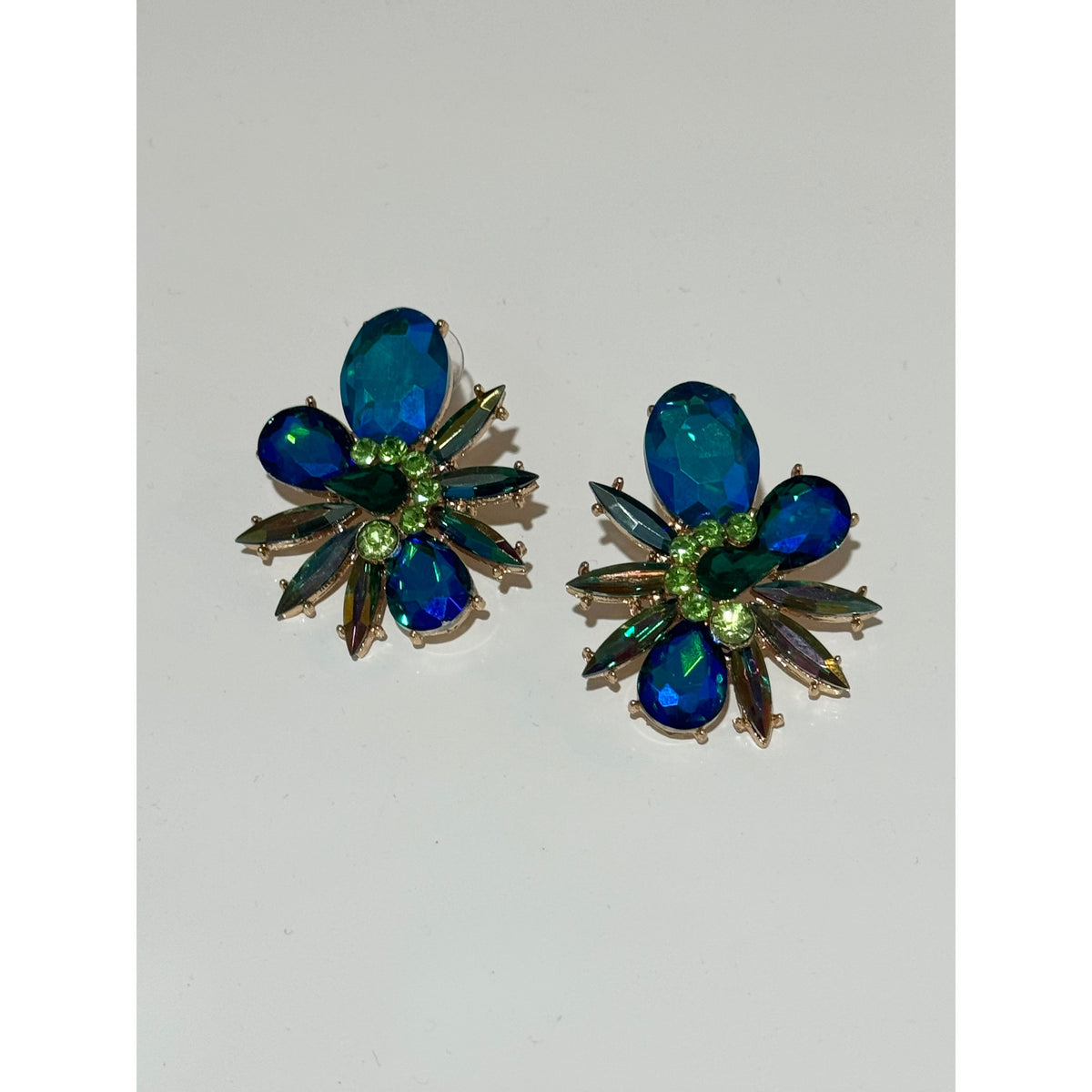 RIO | CRYSTAL STUD EARRING - Blue Multi