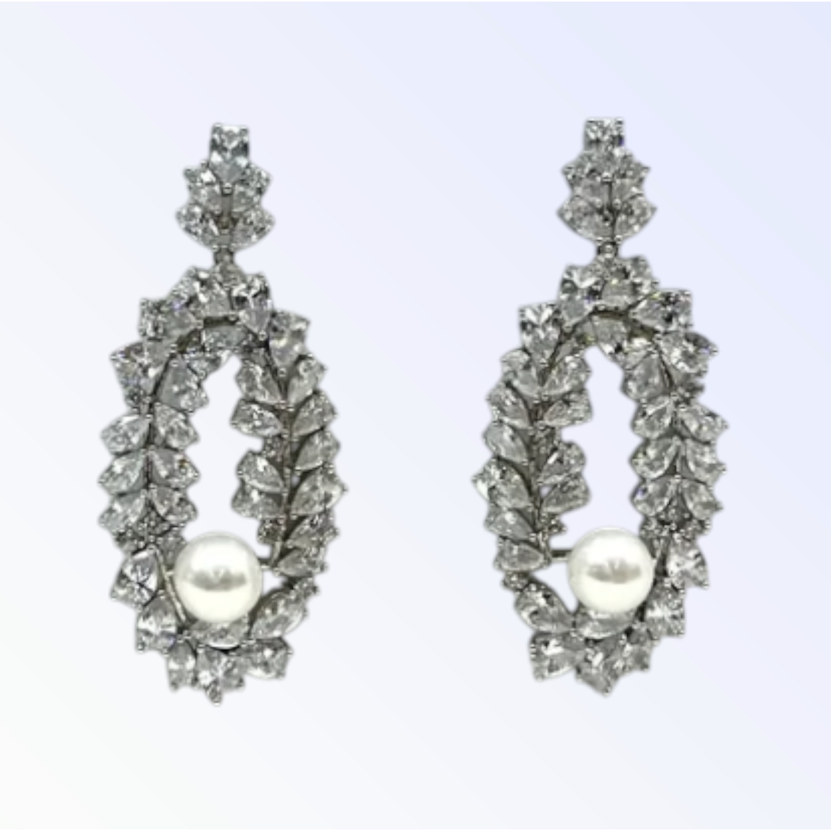 DESTINY | PEARL EARRING - White/Silver