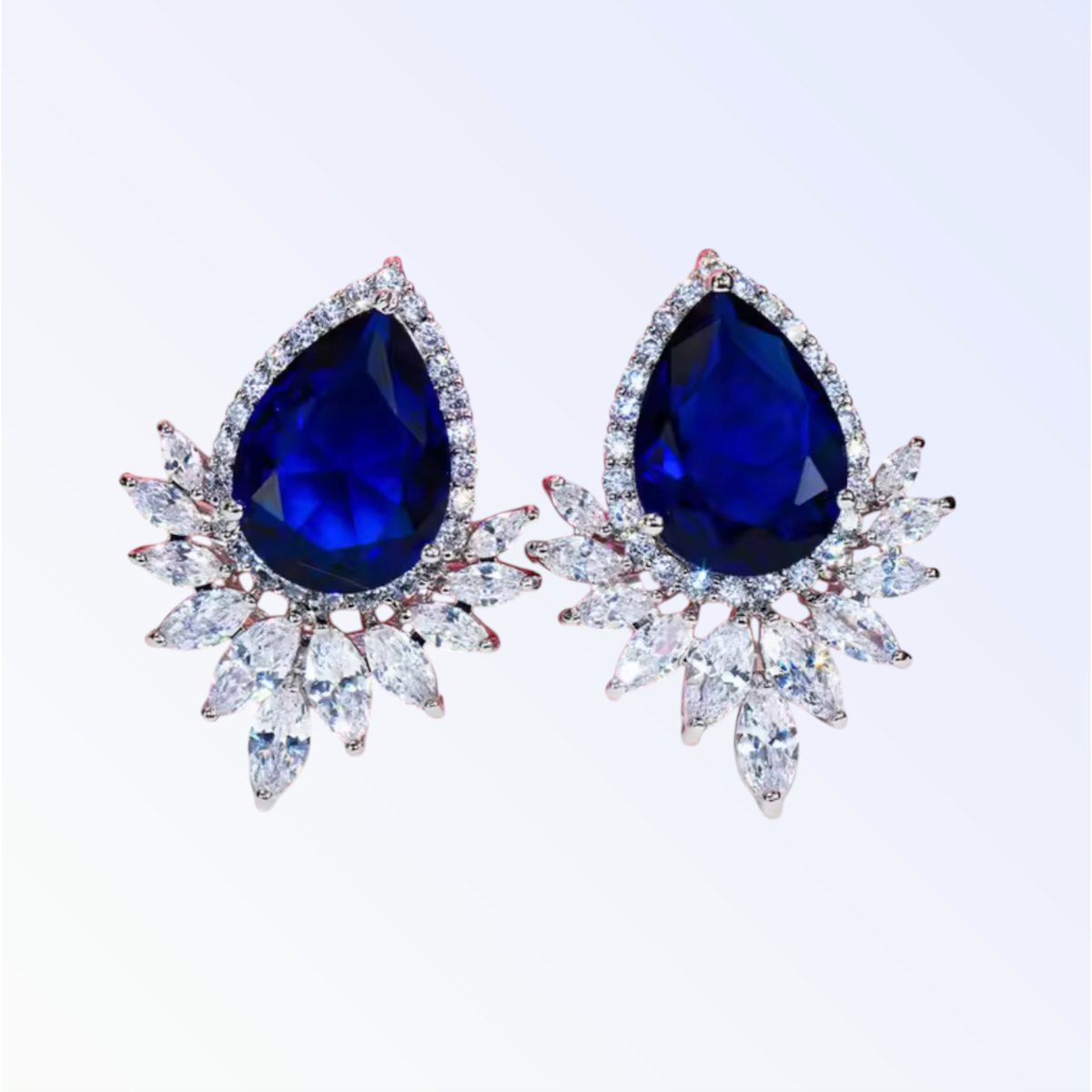 LYSSANDRE | LARGE CUBIC STUD EARRING