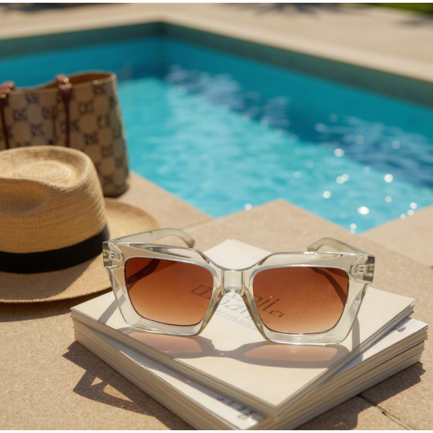 SUNGLASSES | CLEAR BEIGE