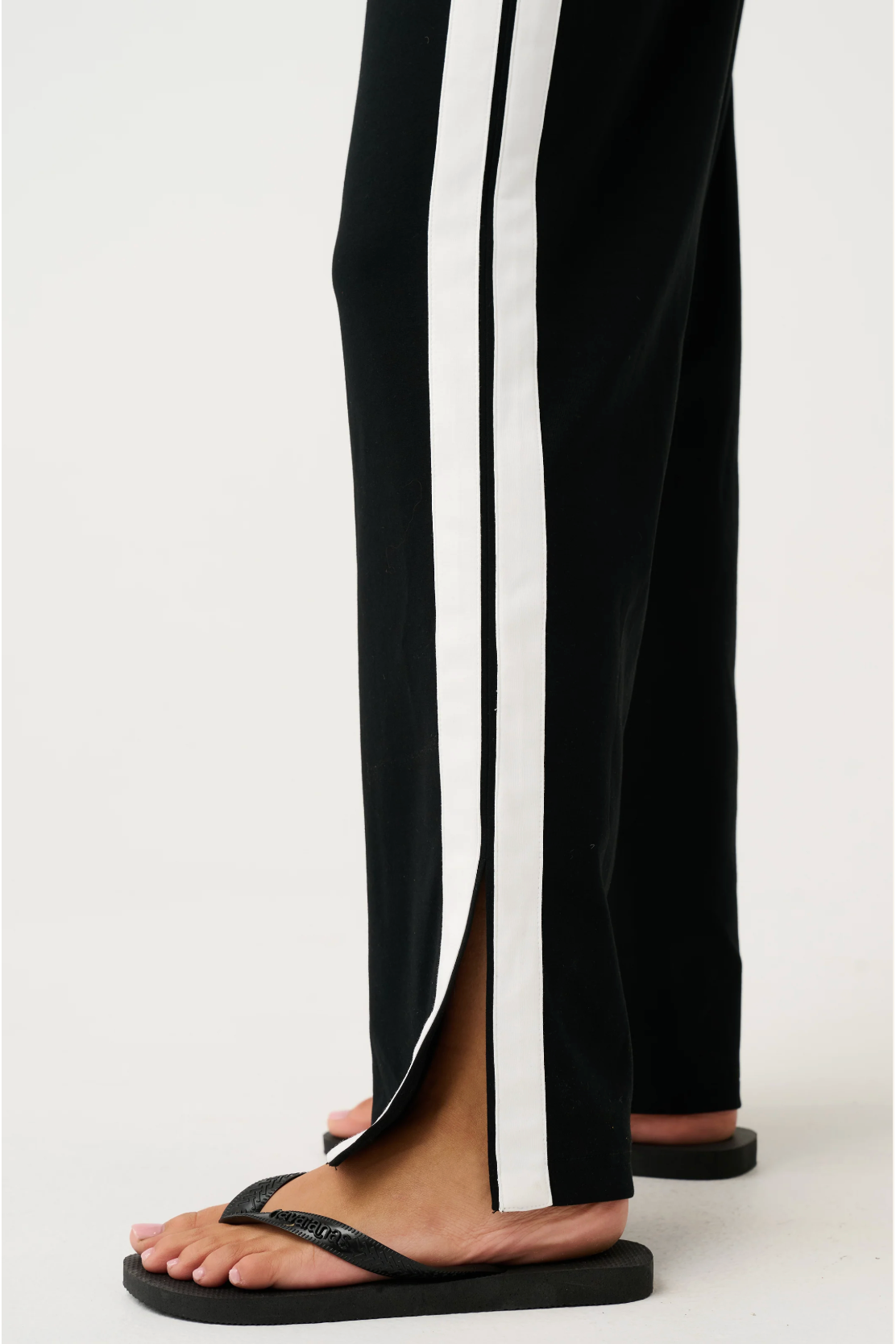 CARTEL AND WILLOW | ISOBEL PANT - BLACK