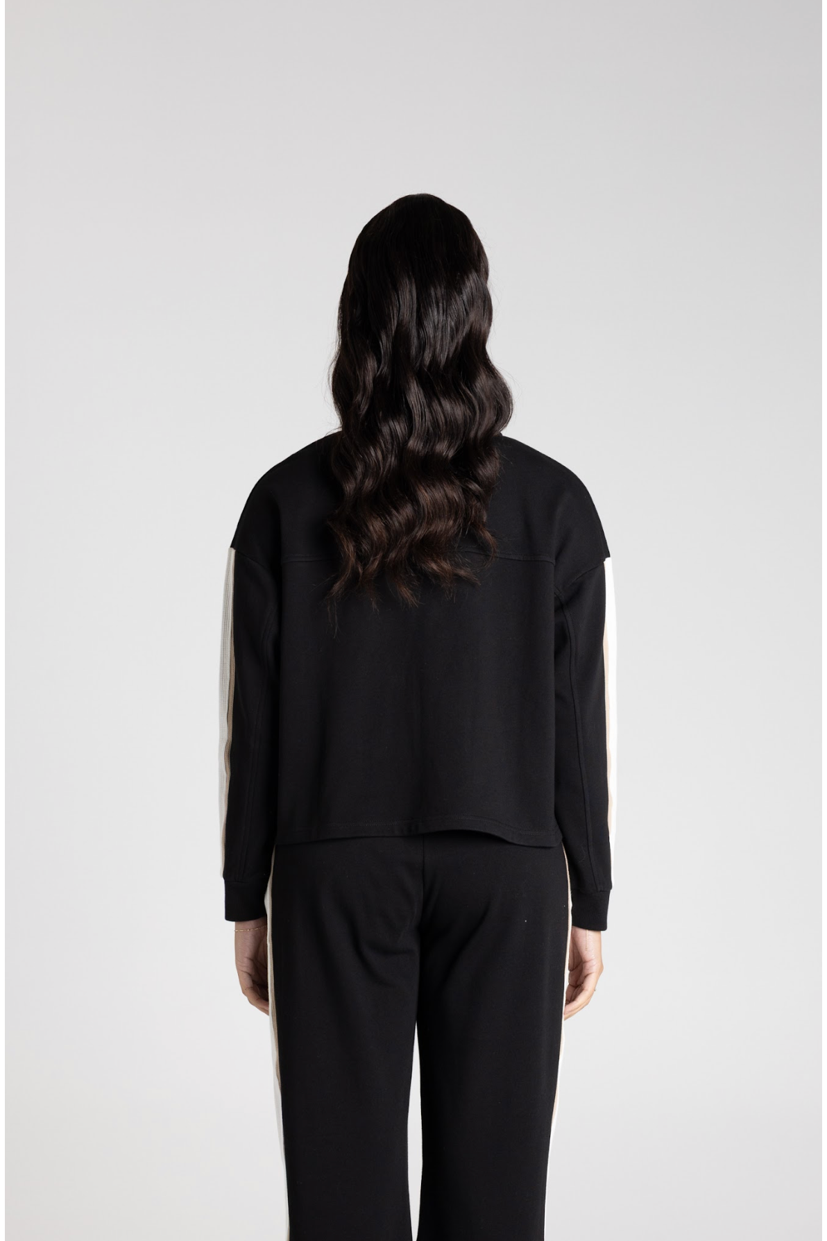 TWO T'S | CONTRAST JACKET