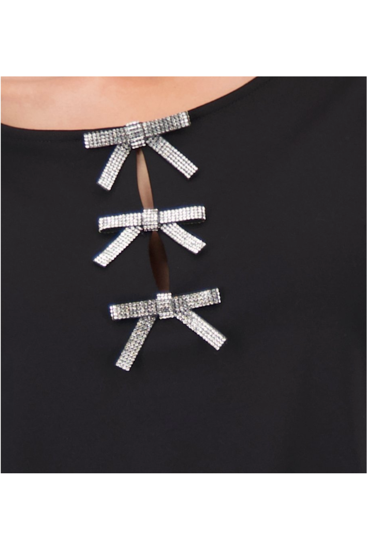 MONARI | BOW DETAIL TOP