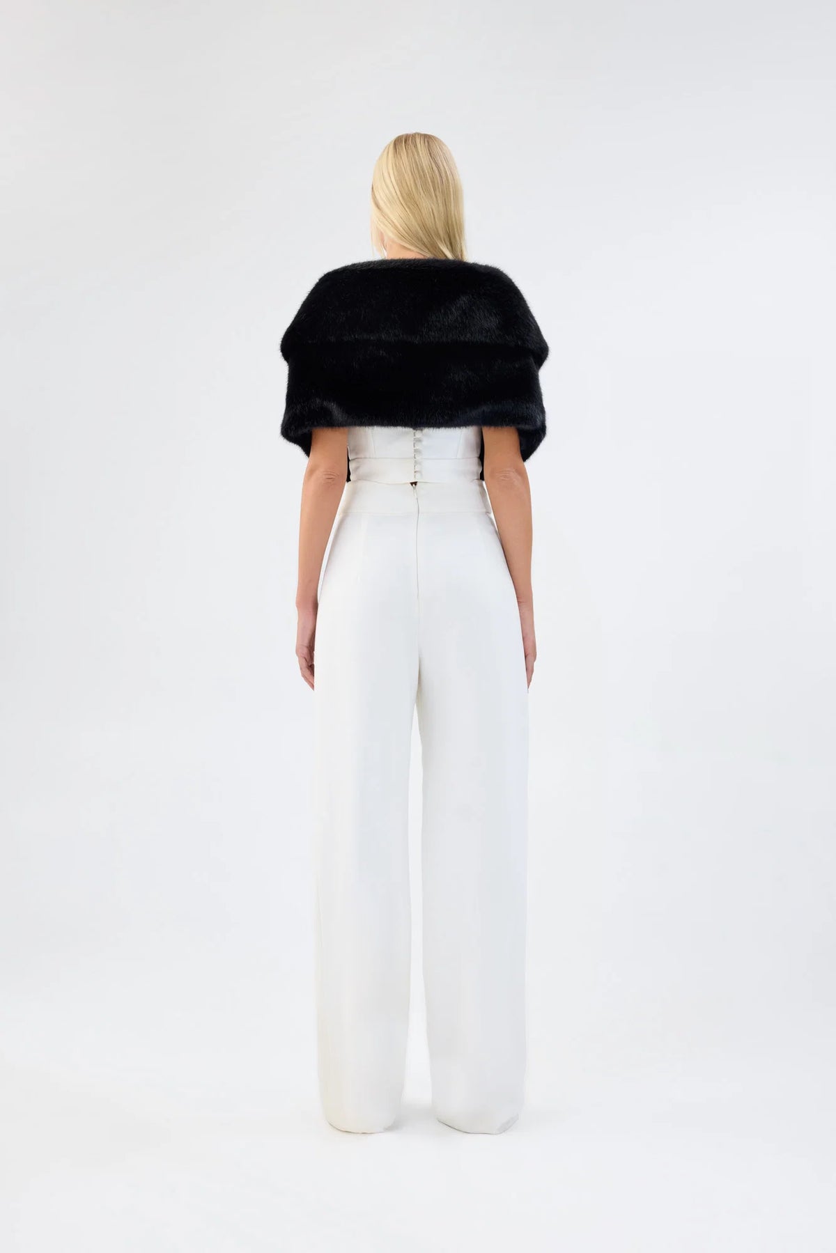 UNREAL FUR | Champagne Wrap - Black
