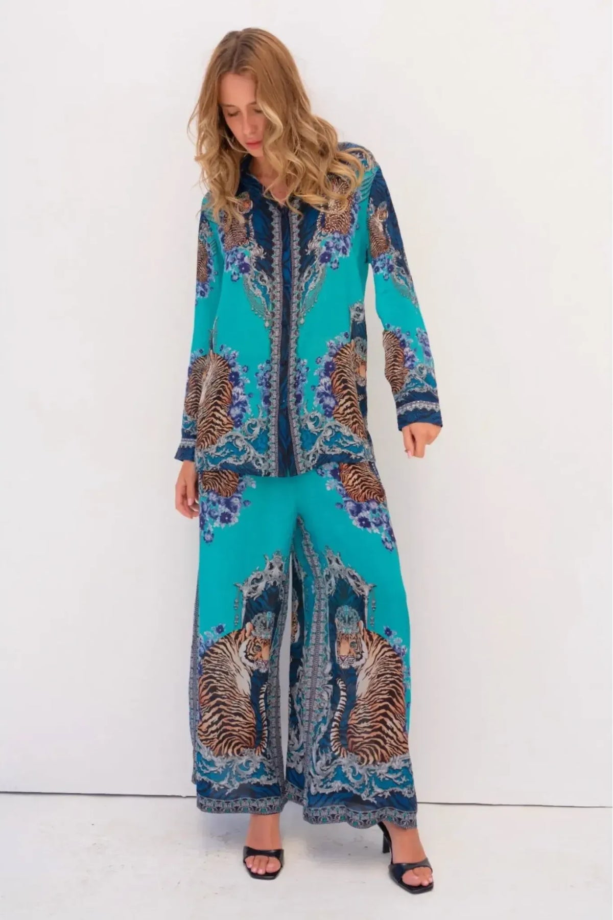 CZARINA | BLUE TIGRESS SHIRT