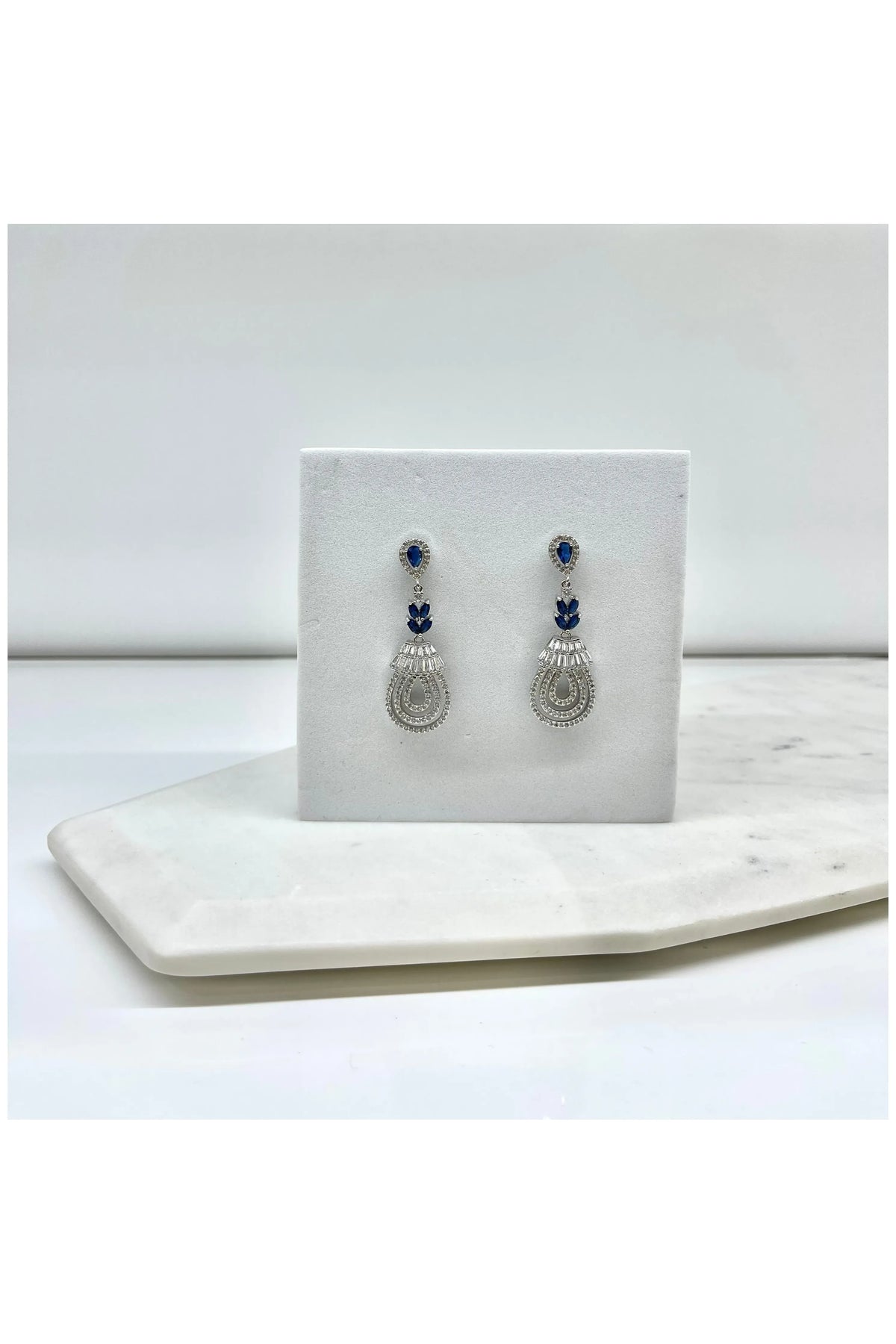 CLEO | CRYSTAL EARRING - Navy/Silver