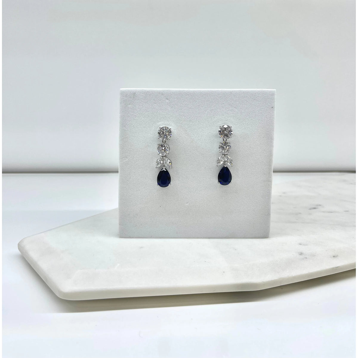 ALANA | CRYSTAL EARRING - Navy/Silver