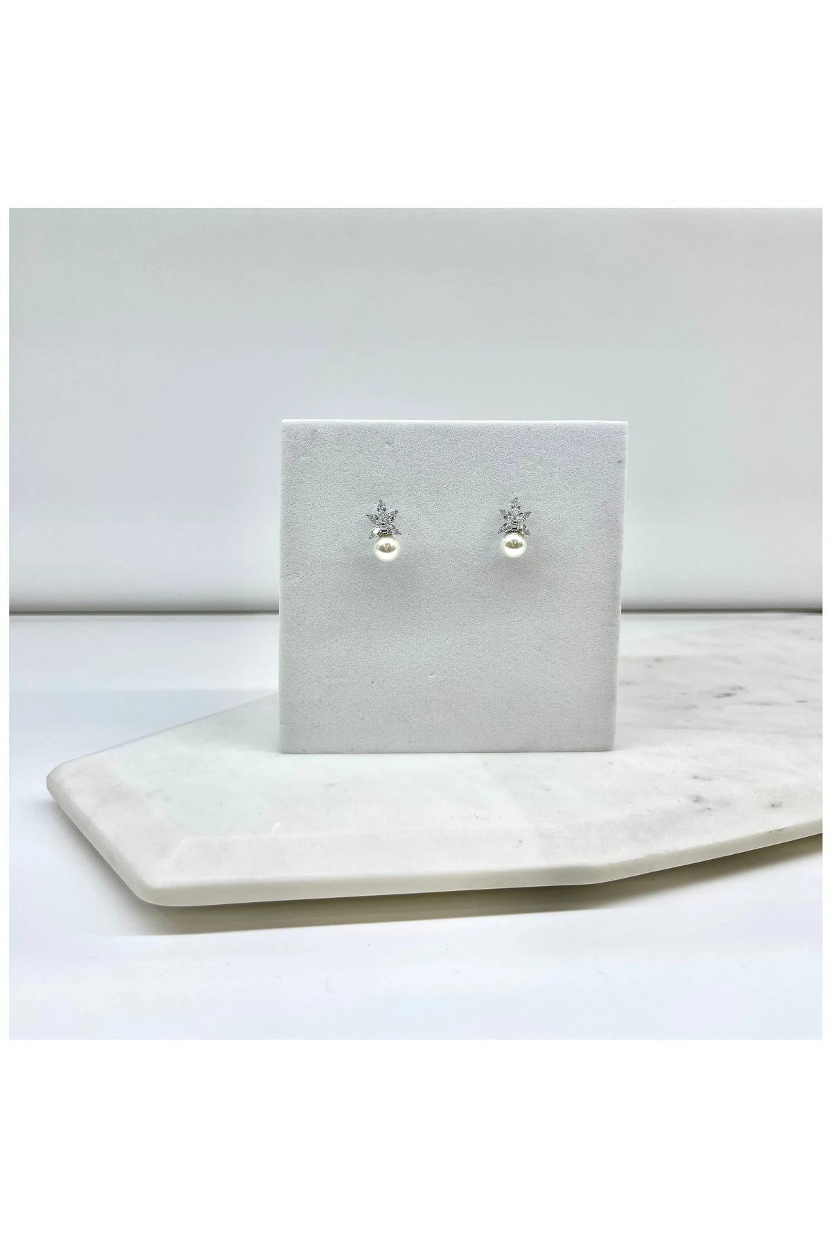 LOUISE | PEARL DROP STUD - Silver