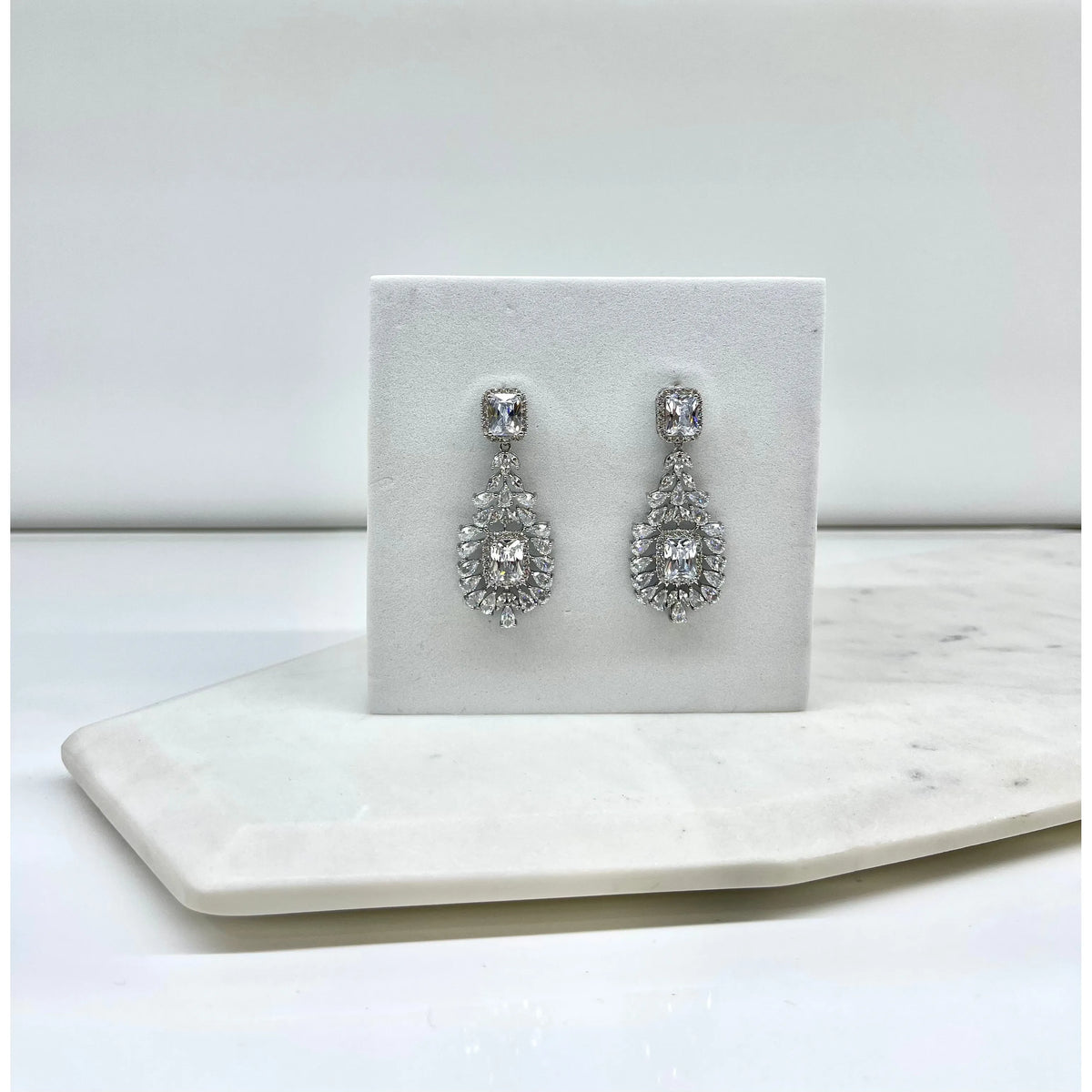 MARY | CUBIC ZIRCONIA DROP EARRING - Silver