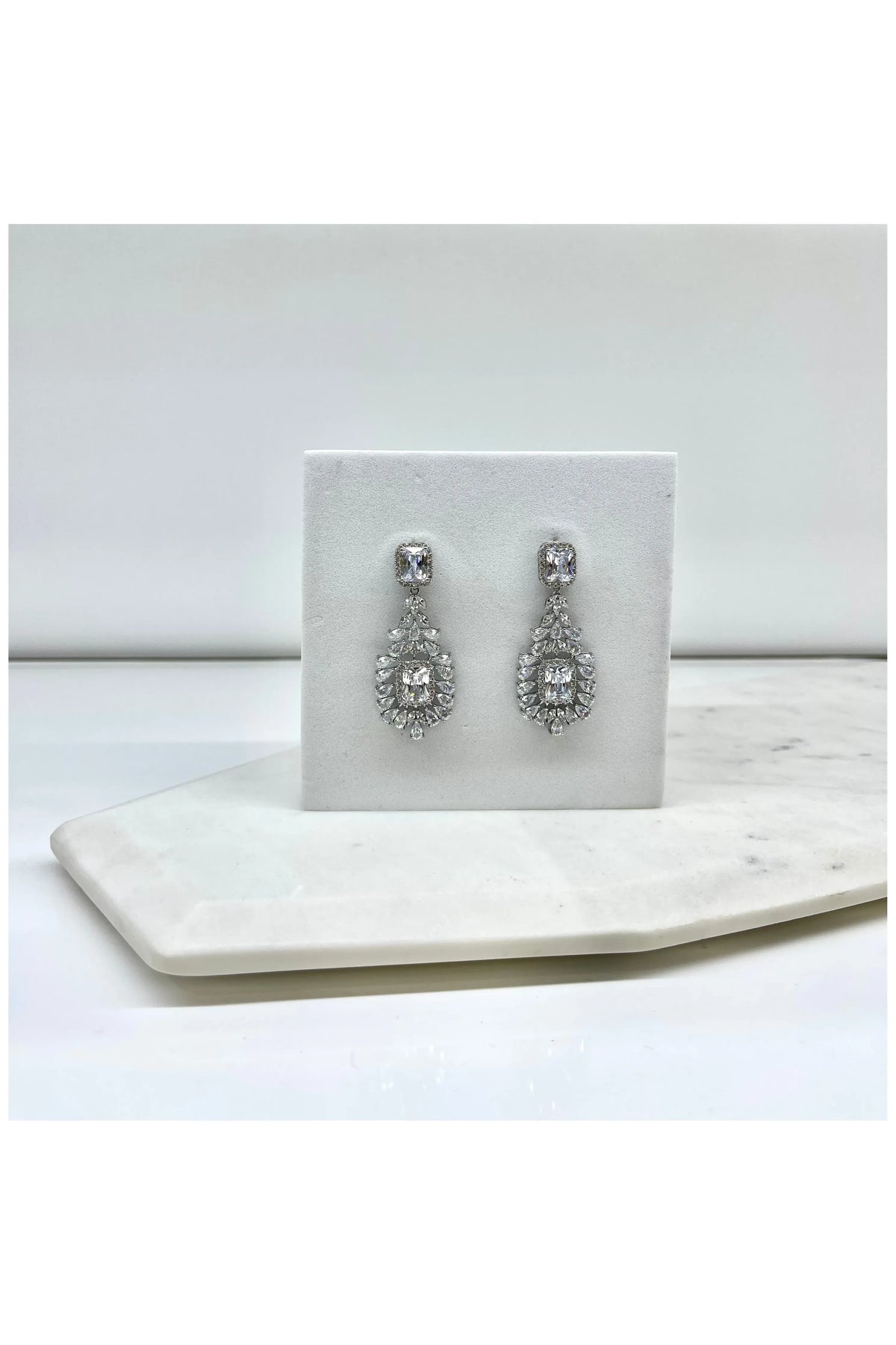 MARY | CUBIC ZIRCONIA DROP EARRING - Silver