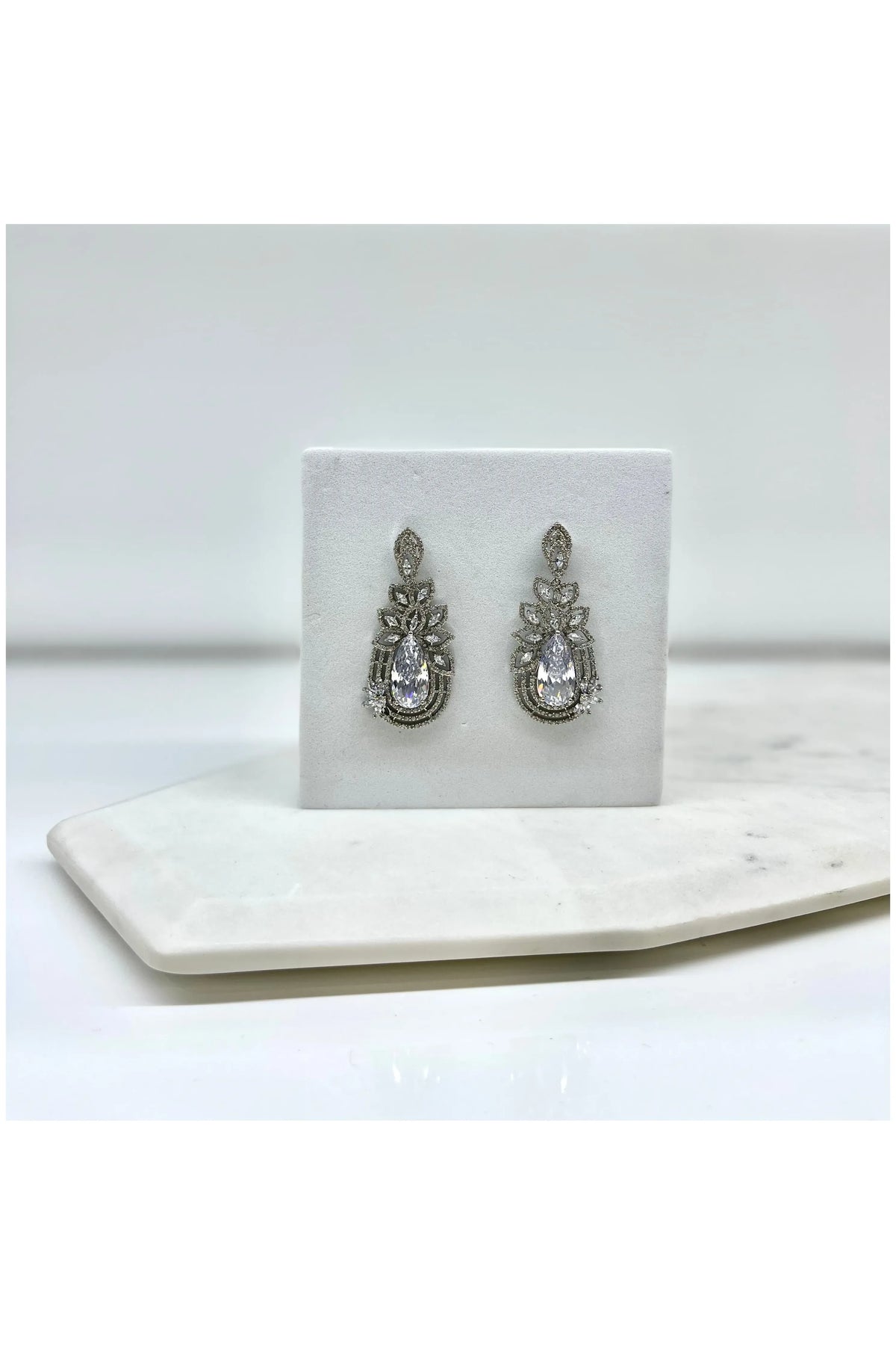KAYLA | CUBIC ZIRCONIA DROP EARRING - Silver