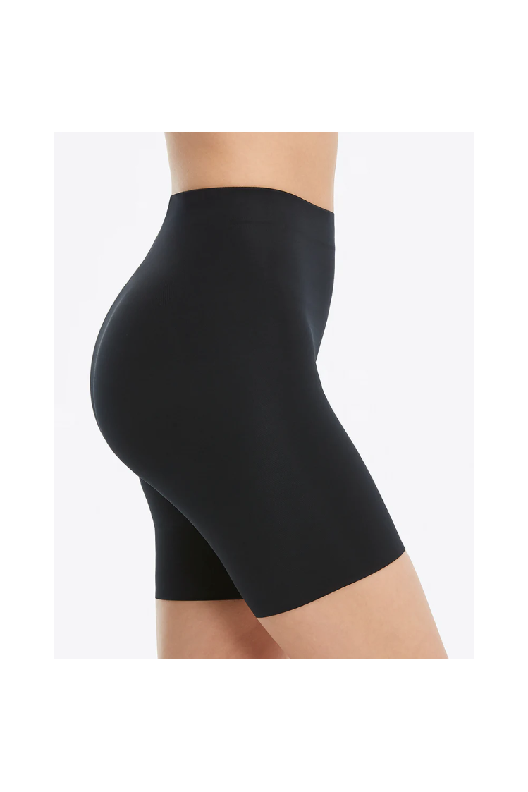 SPANX | Suit Your Fancy Booty Booster Short