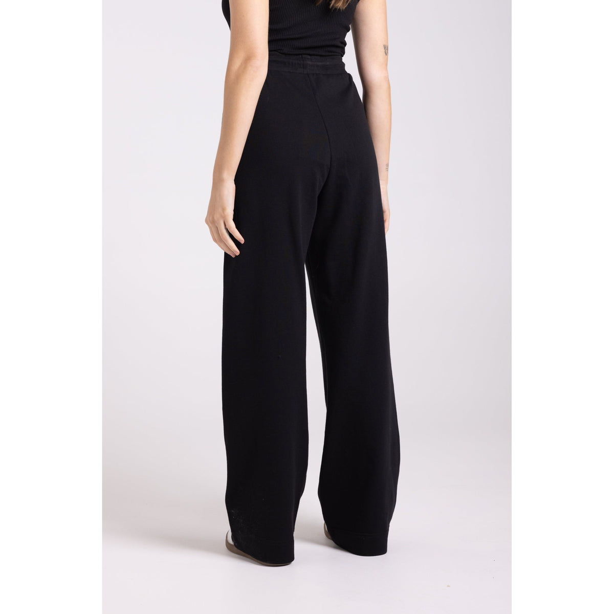 TWO T&#39;s | Track Pant