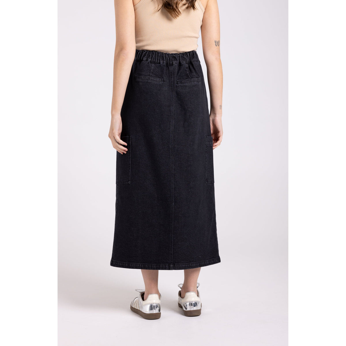 TWO T&#39;s | Denim Midi Cargo Skirt