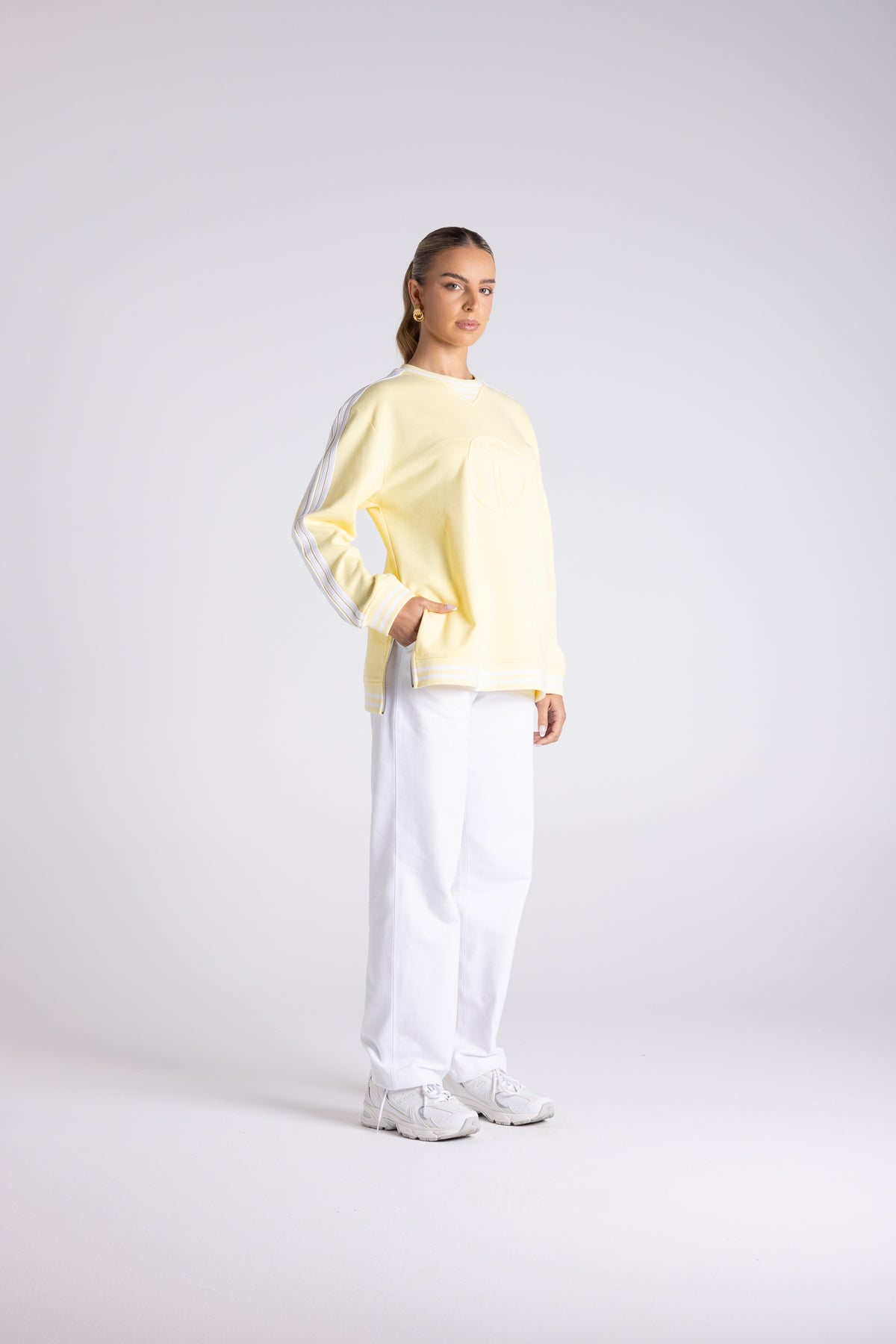 Two T's | Mia Logo Sweat - Yellow