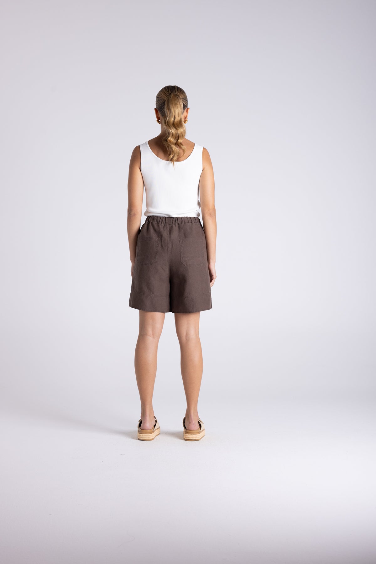 Two T's | Asher Short - Chestnut