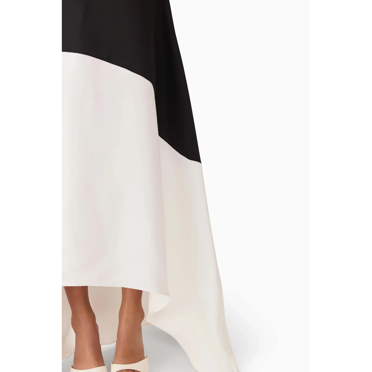 ELLIATT | SORREL ONE SHOULDER GOWN