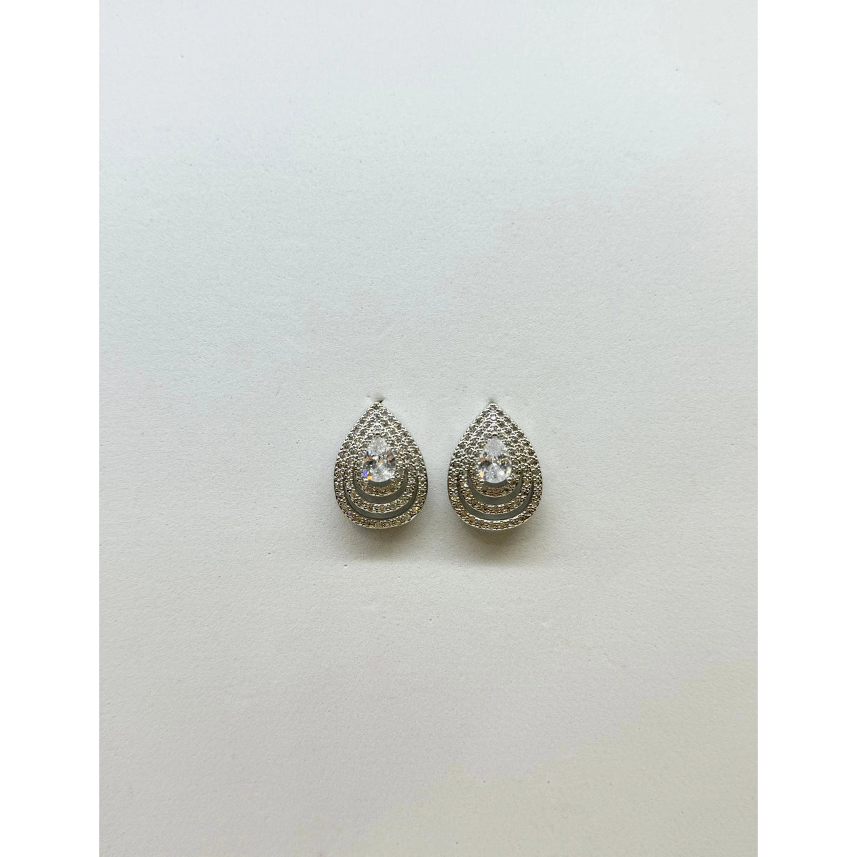 ISABELLA | Silver Stud Earring