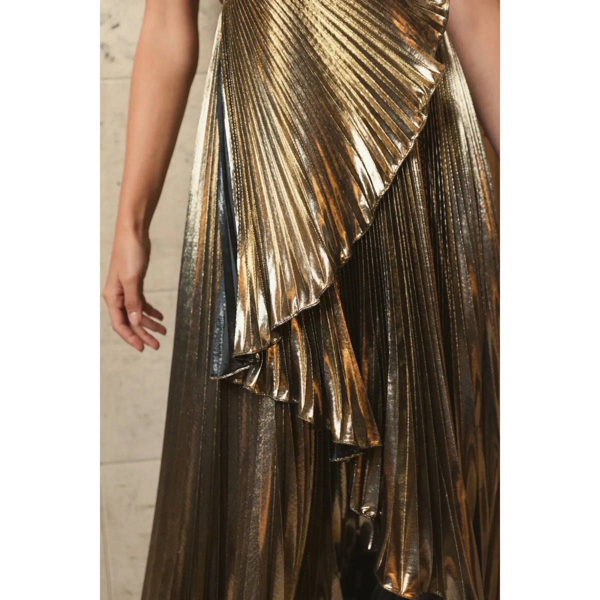 MAC DUGGAL | 49910