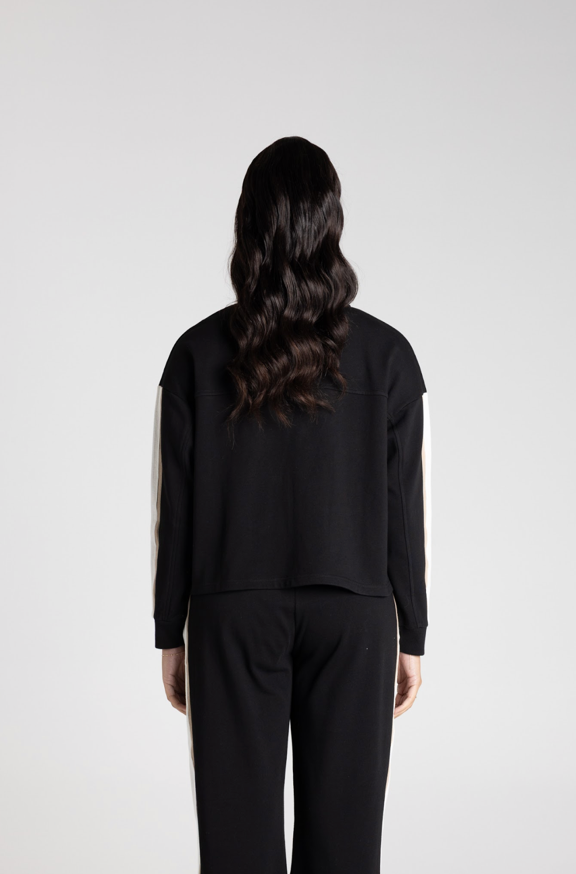 TWO T'S | CONTRAST JACKET