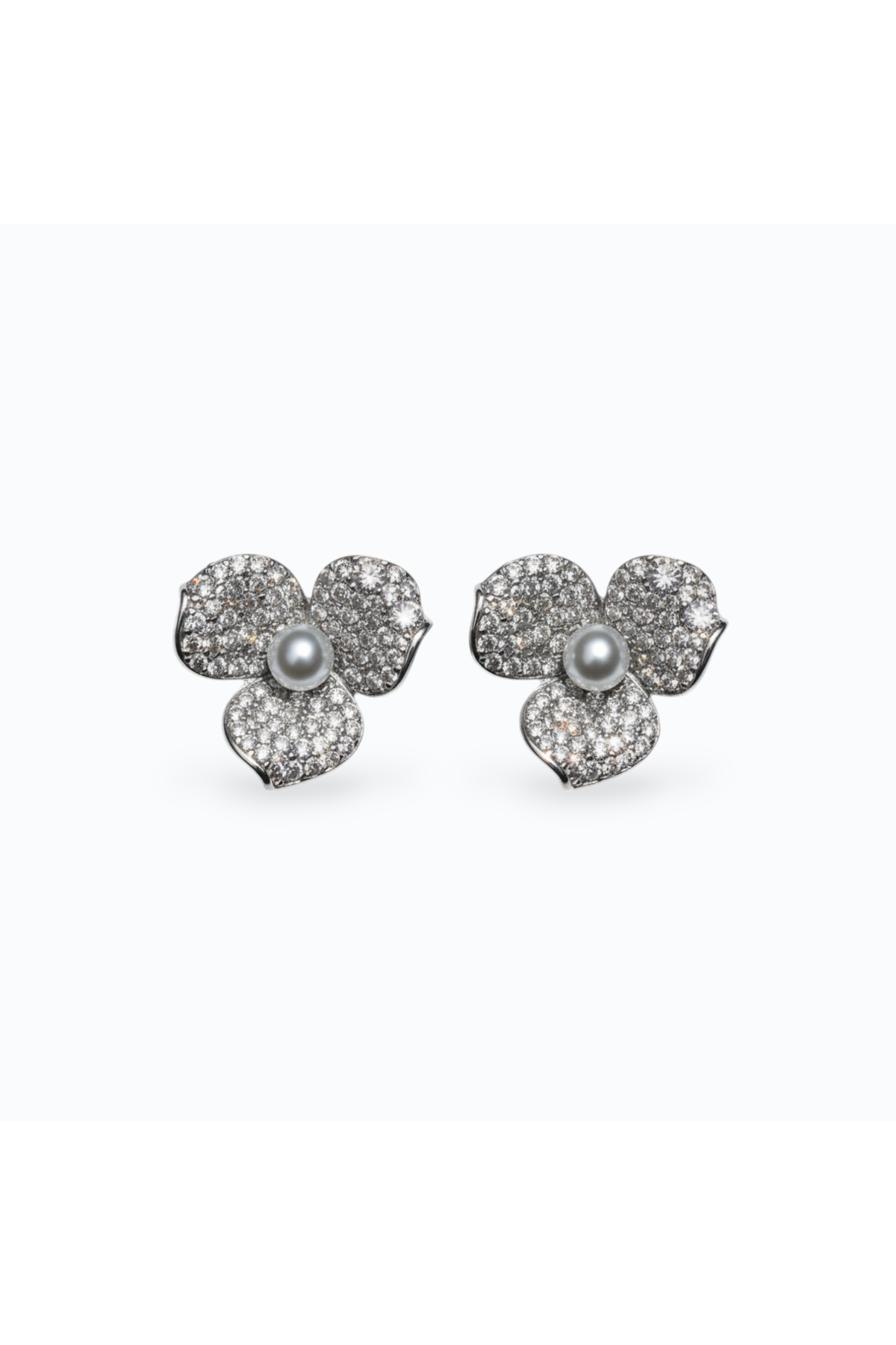 LILA | SILVER FLOWER PEAR EARRING