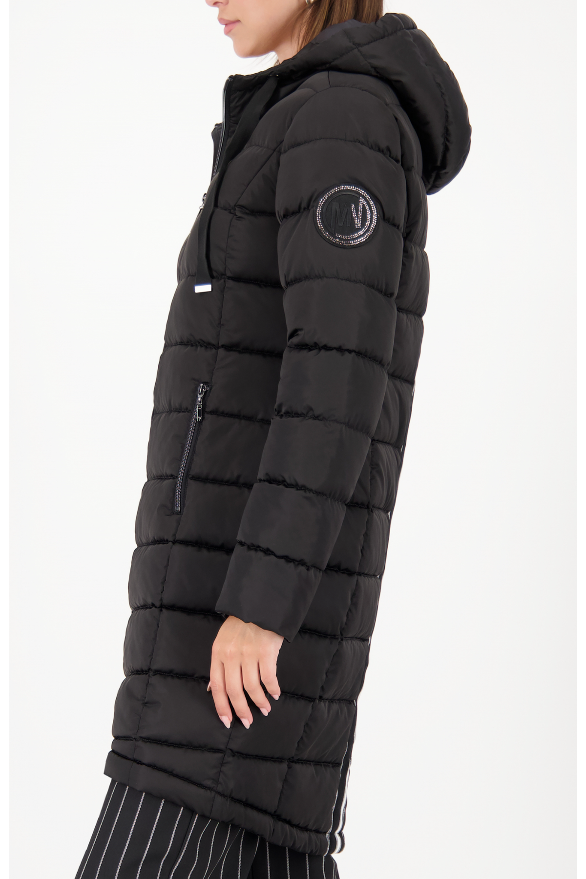 MONARI | QUILTED JACKET - BLACK