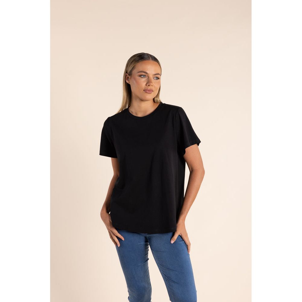 TWO T&#39;s | Crew Neck T-Shirt - Black