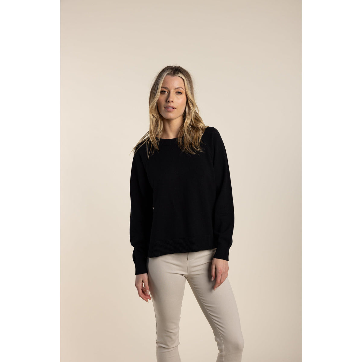 TWO Ts | Crew Neck Sweater - Black